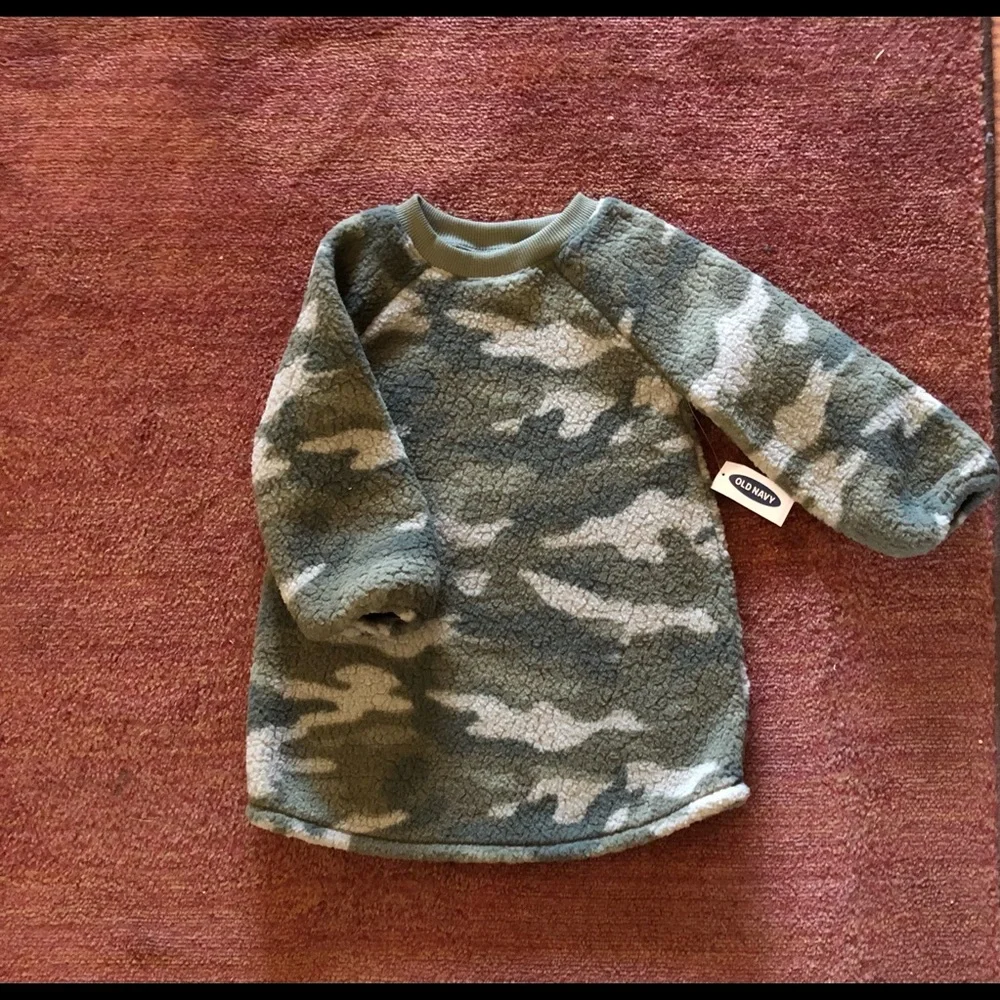 Old Navy Girl’s Sherpa green camouflage dress